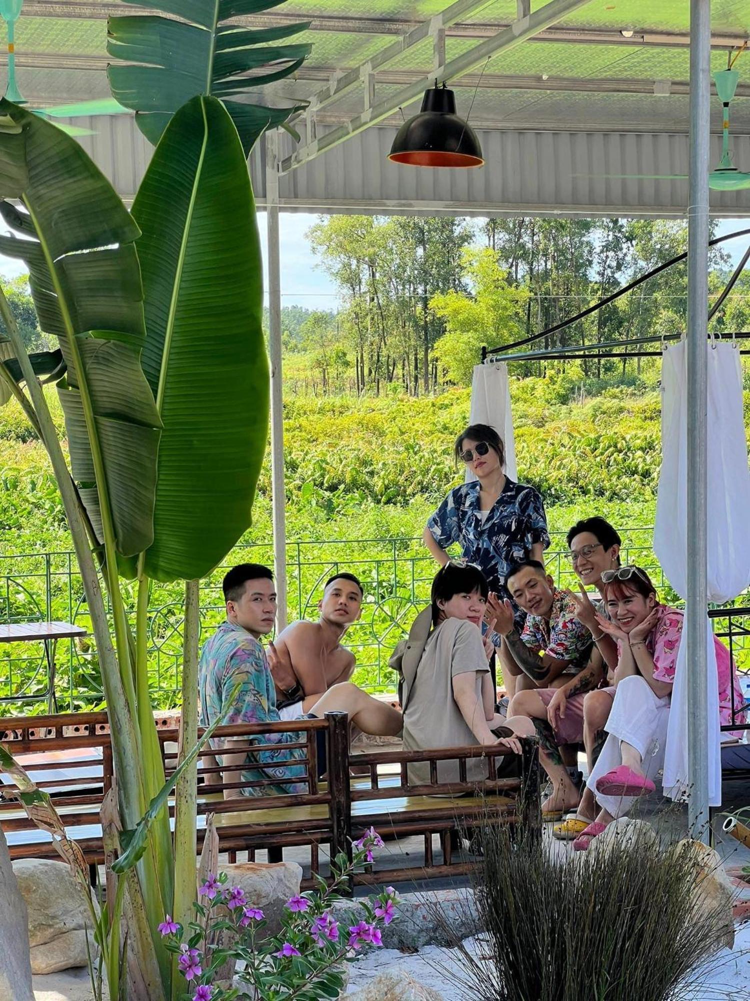 Mina Cafe & Stay 꽌란 외부 사진